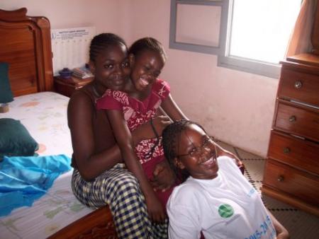 ENTRE COUSES
